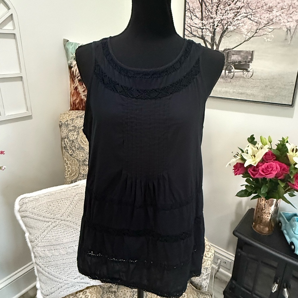 American Eagle Outfitters Black Sleeveless Tank Top